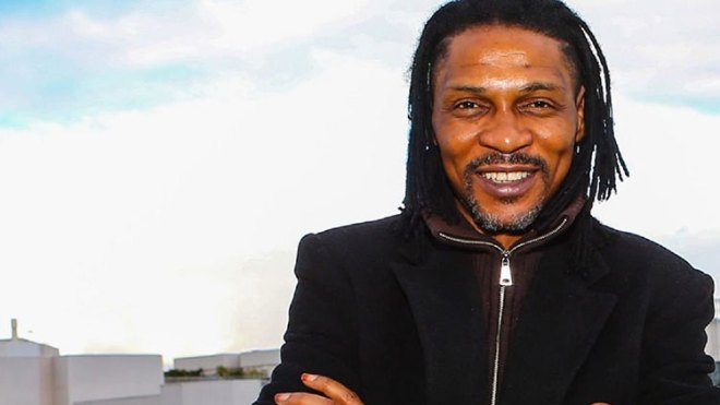 سونغ يفشل في أول مهمة له مع الكاميرون قبل موقع الجزائر