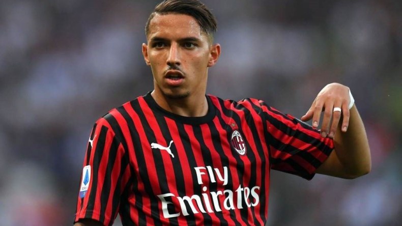 بن ناصر رجل المباراة أمام نابولي ويلقى الإشادة من بيولي