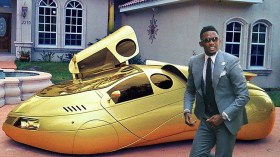 بِالفيديو: إيتو يردّ بِعنف على شباب أوقفوه وطلبوا منه إعانتهم ماليا