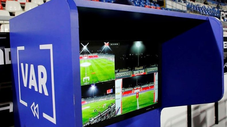 الأزمة المالية سبب التأخر في تطبيق “الفار” في رابطة الأبطال