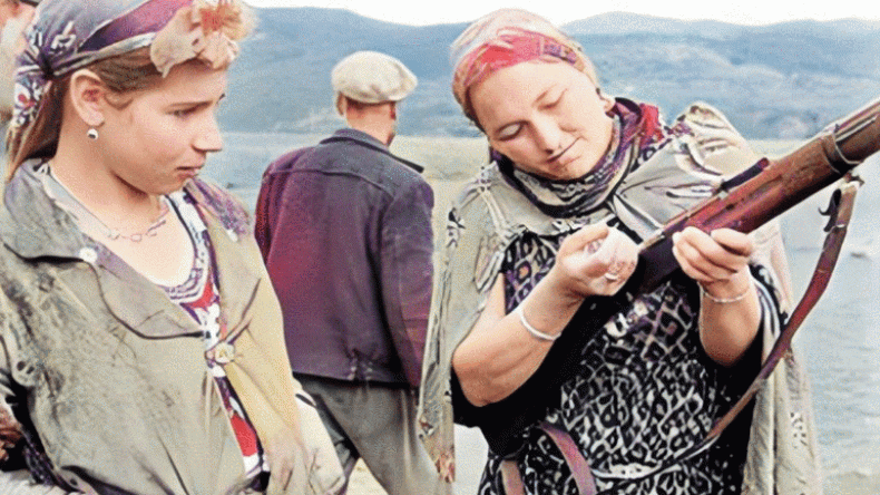 باحثون يكشفون: أزيد من 10 ألاف جزائرية التحقن بالثورة التحريرية