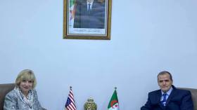 الجزائر وأمريكا تبحثان سبل ترقية العلاقات التجارية
