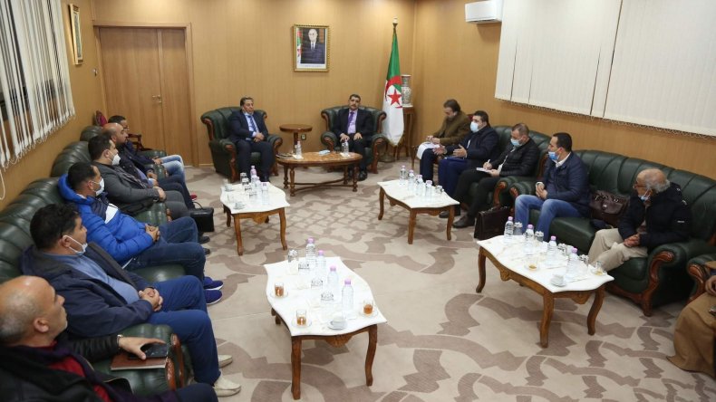 هذا ما اتفق عليه وزير النقل مع المتعاملين حول التصدير نحو افريقيا