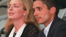 الملكة نور تعترض على “خطأ” في ترجمة اعتذار حمزة بن الحسين