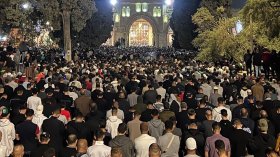 ربع مليون مُصلِّ يُحيون ليلة القدر في المسجد الأقصى