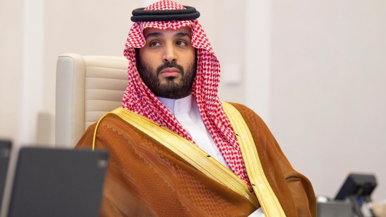 صحيفة أمريكية: بعد أن “أفقرهم” بن سلمان.. أمراء سعوديون يبيعون أملاكهم في الخارج