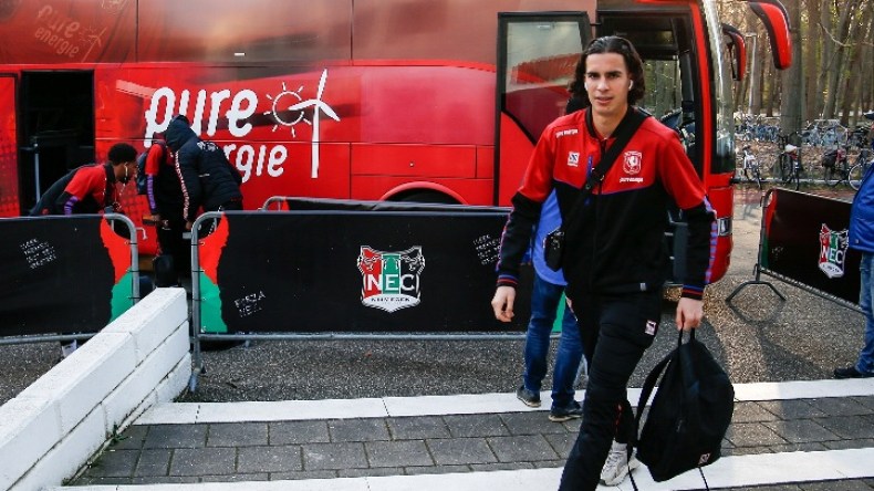 تمريرتان حاسمتان من زروقي وغزال