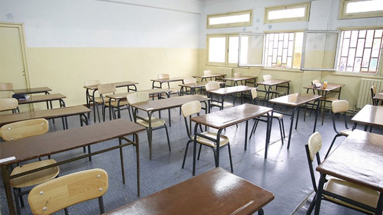 أساتذة يشكون الغيابات الكثيرة للتلاميذ