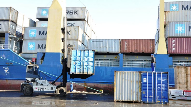 هذه العملات النقدية المرخص استخدامها في المناطق الحرة!