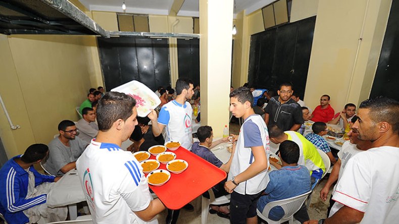 “مطاعم الرّحمة”.. إرادة الخير تنتصر