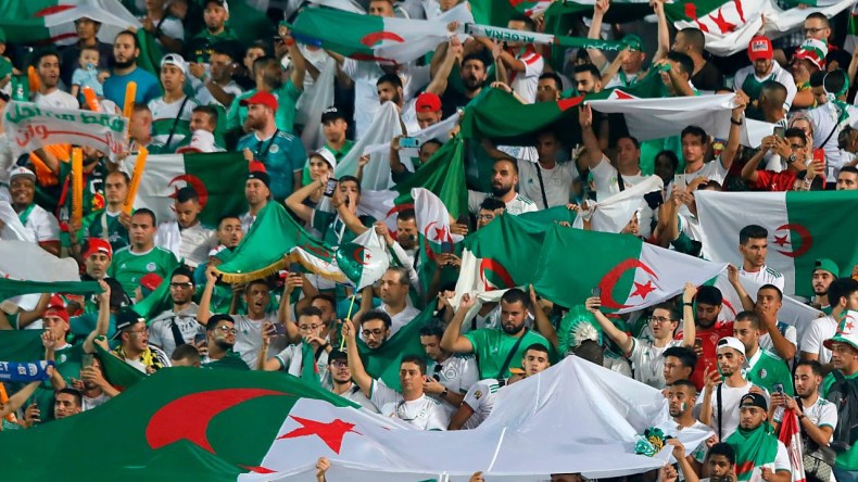 أنصار بلوزداد وسطيف يُمكنهم حضور مواجهتَي رابطة الأبطال