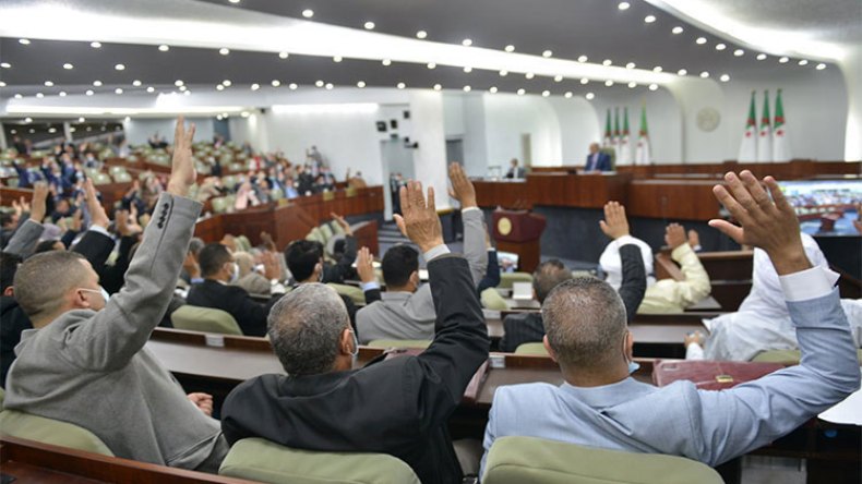 اجتماع موسع لغربلة ملفات رفع الحصانة