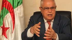 بيع الغاز الجزائري في السوق الحرة هو الخيار المناسب