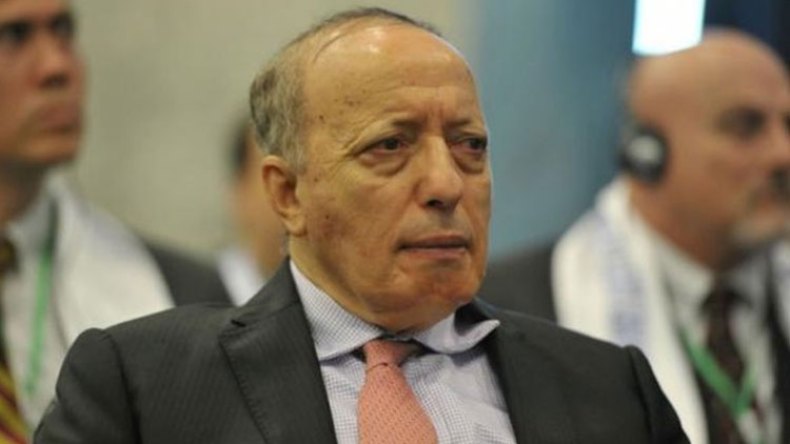 طرطاق وعزوز و3 ضباط أمام القضاء العسكري هذا الأربعاء