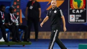 بعد محاولات الصحافة التونسية.. الإعلام العراقي يطالب بالتعاقد مع بلماضي