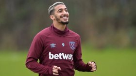 نادي وستهام الإنجليزي يقرّر بيع بن رحمة الصيف المقبل