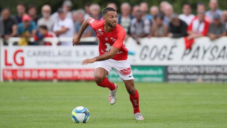 بلقبلة ينال جائزة أحسن لاعب