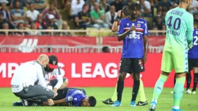 آدم الوناس.. ينام على إصابة ويستيقظ على أخرى!