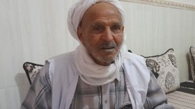 يوزياني .. يرفع الأذان دون مقابل منذ 48 سنة