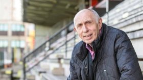 وفاة مدرب اتحاد عنابة لِسنة 2008