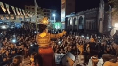 Concert musical devant une mosquée a Bouira: Un imam s’indigne!