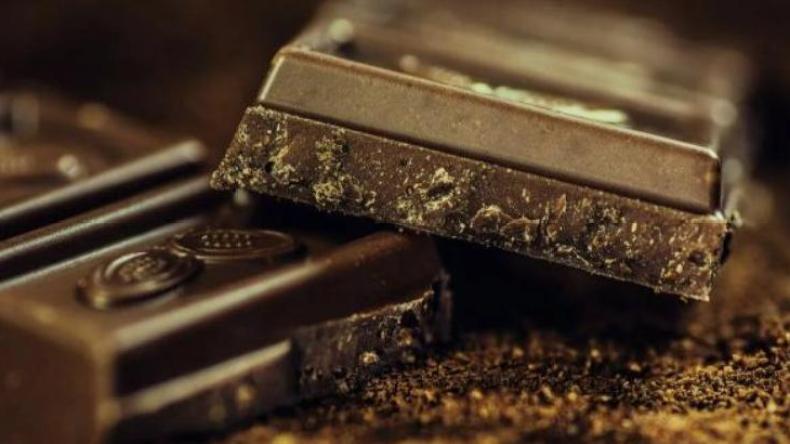 مصر: “شوكولاتة بالمخدرات” تثير الجدل وتحرك رسمي