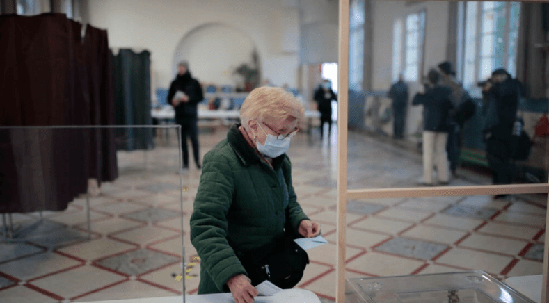 France: Emmanuel Macron et Marine Le Pen en piste pour un remake de 2017