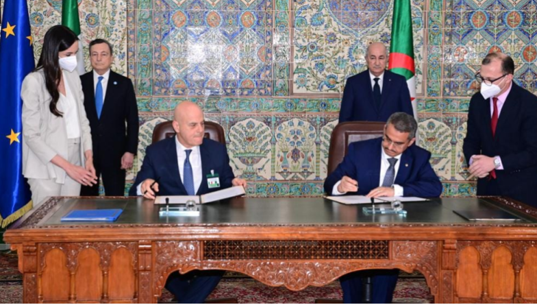 Algérie/Italie: Sonatrach et Eni signent un accord dans le domaine du Gaz