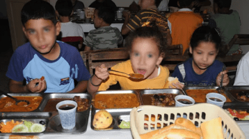 إطعامٌ مدرسيٌّ رديء!