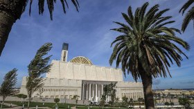 جامع الجزائر خارج الخدمة في رمضان!