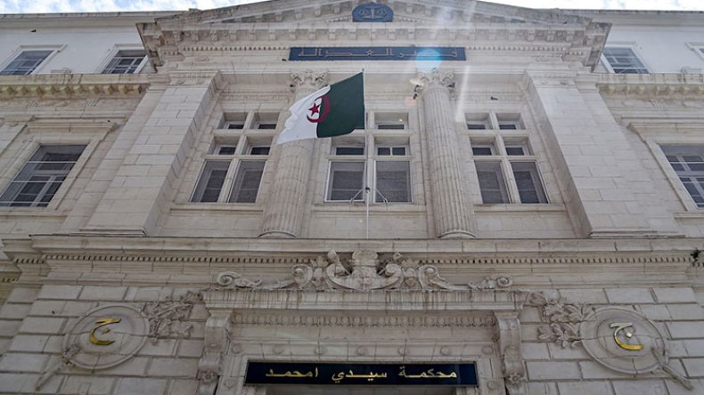 تبليغ المتابعين في قضايا الفساد بمحاضر ممتلكاتهم المحجوزة