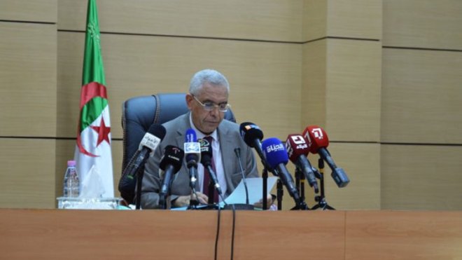 مراجعة قانون الوقاية من الفساد لمحاربة الظاهرة واسترداد الأموال المنهوبة