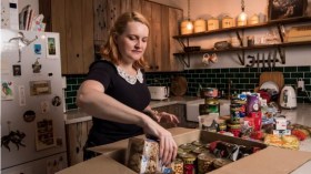 التهاب الأسعار عشية المواسم الدينية.. دفع  إلى الاستعانة بتدابير الجدات