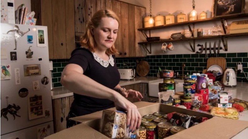 التهاب الأسعار عشية المواسم الدينية.. دفع  إلى الاستعانة بتدابير الجدات