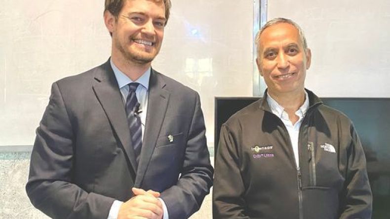 العالم الجزائري بلقاسم حبة يفتتح أول جامعة خاصة بالجزائر