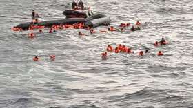 غرق قارب يحمل 100 مهاجر قبالة سواحل ليبيا.. بعد 4 أيام في عرض البحر