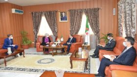 تمديد العمل بمبادرة دعم تدريس اللغة الألمانية في الطور الثانوي بالجزائر