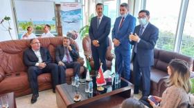 “التواصل بين البلدين كبير ومستمر ونحن شعب واحد”