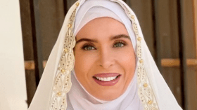 فنانة مصرية تنتقد سلاف فواخرجي لإنكارها نار جهنم