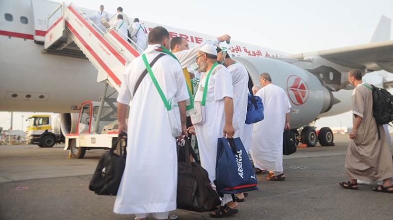 موعد انطلاق رحلات الحج.. مدير الديوان يكشف التفاصيل