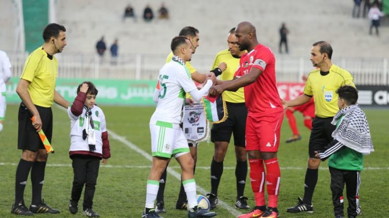 الدخول مجّاني للجمهور في مباراة الجزائر وفلسطين