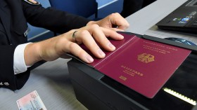 جواز سفر للبيع يسمح لك بزيارة أكثر من 150 دولة دون تأشيرة