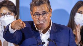 المغرب: تقرير رسمي يصف احتكار أخنوش لقطاع المحروقات بالجشع