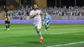 بِالفيديو: سعيود يُهدي الطائي فوزا على رائد الترتيب