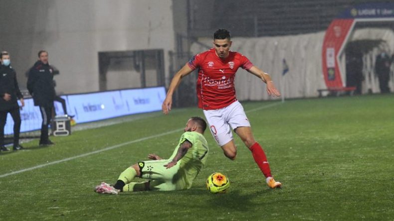 زين الدين فرحات: إدارة نيم حطّمتني لكن سأعود بِقوّة