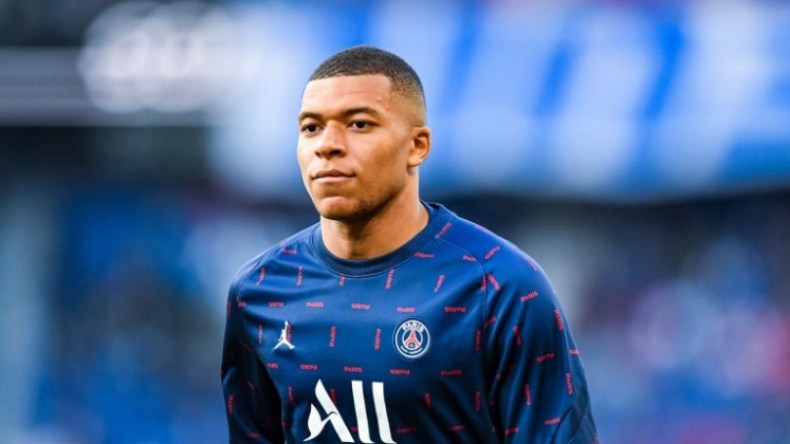 بِالفيديو: مبابي يُنهي حلقات “مسلسل لاتيني” طويل