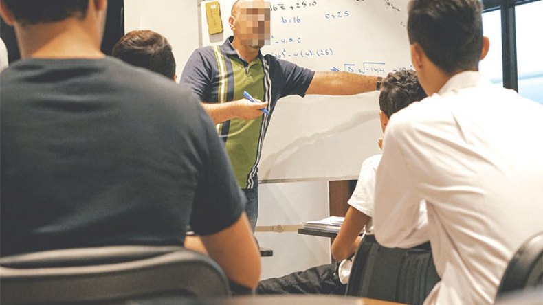 الدروس الخصوصيّة.. نزيف الأولياء