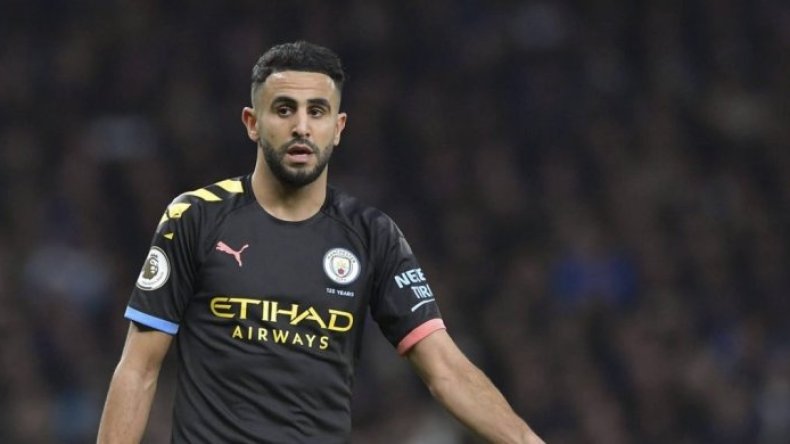 محرز يحتفظ بِلقب بطولة إنجلترا و”السيتي” لعب بِالنّار