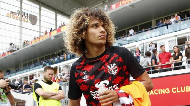 بلماضي يستدعي هذا اللاعب لِأوّل مرّة