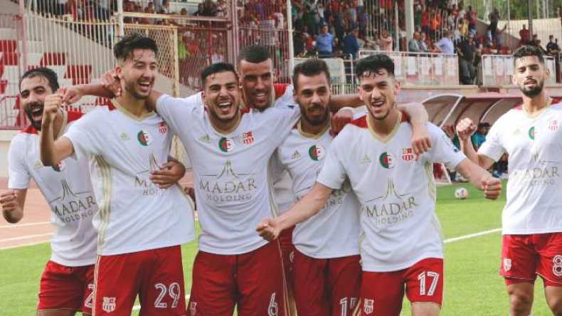 لقب البطولة الوطنية التاسع لِشباب بلوزداد